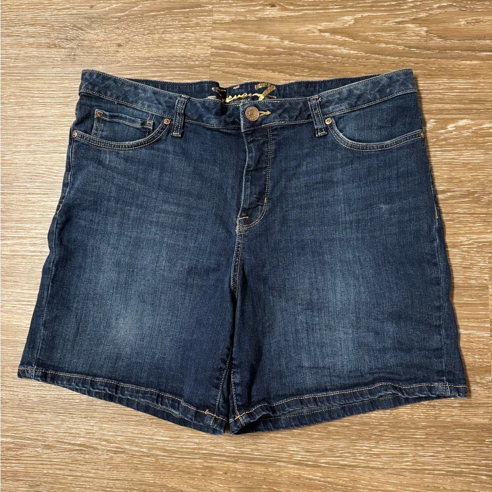 Seven7 Weekend Short Womens 16 Dark Wash Denim Stretch Jean Shorts Comfy Travel‎